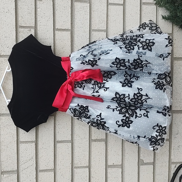 Nannette Dress - Picture 9 of 11